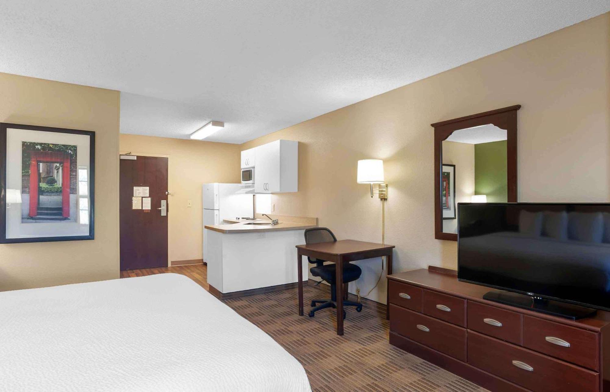 Extended Stay America Suites - Edison - Raritan Center Экстерьер фото