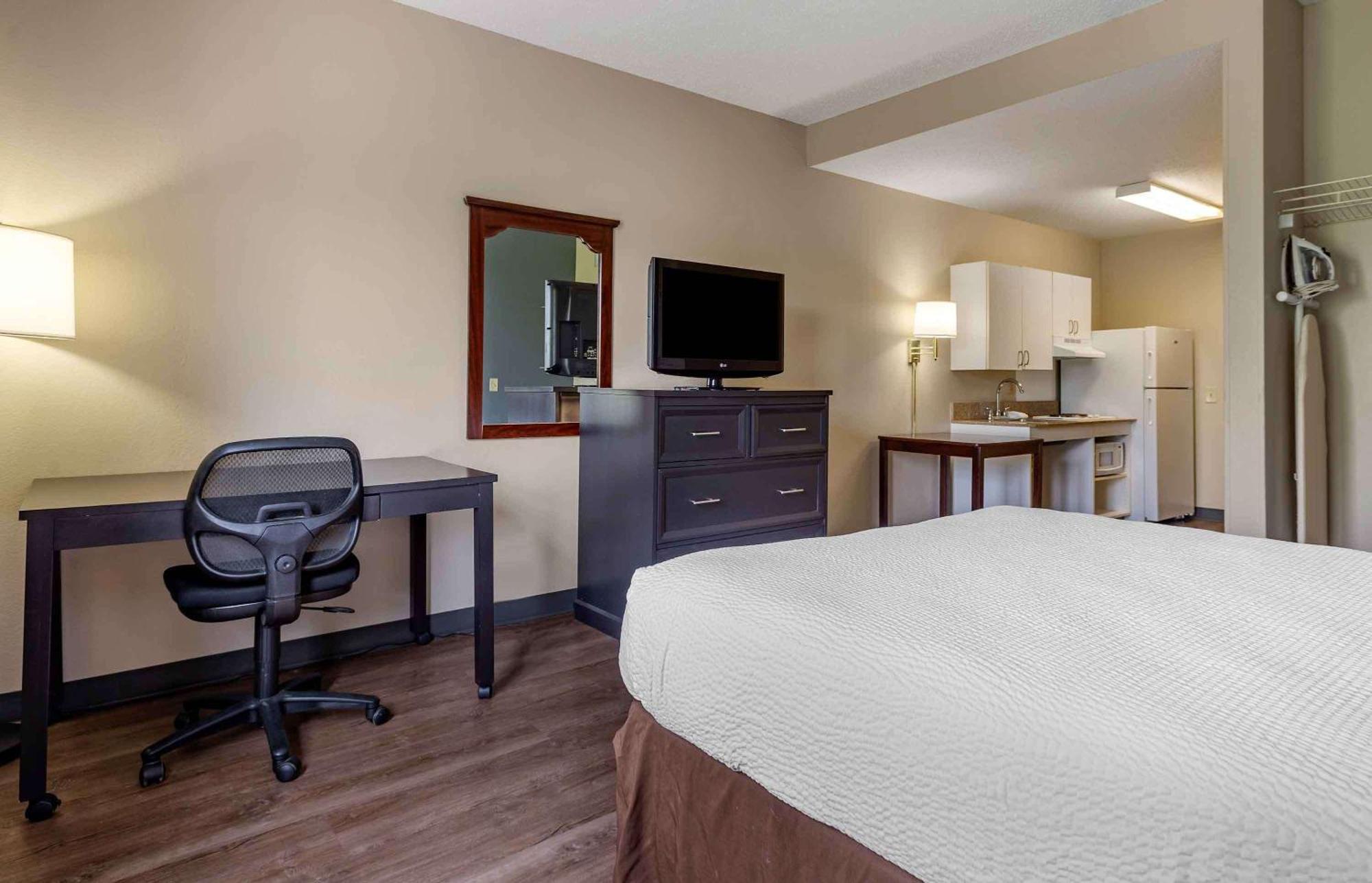 Extended Stay America Suites - Edison - Raritan Center Экстерьер фото